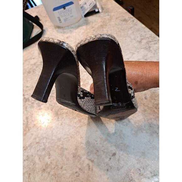 Coach Slip On Sandals Size 8 Caitlin - Picture 11 of 13